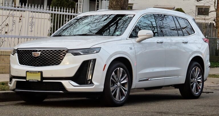 Cadillac XT6