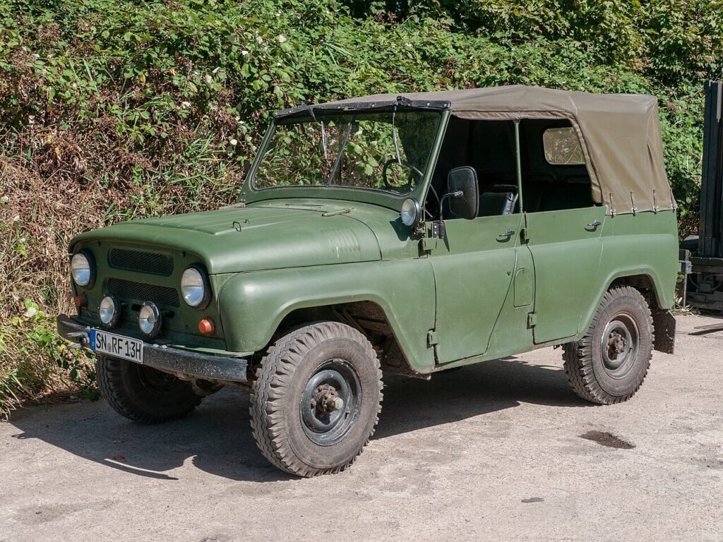Ulyanovsky Avtomobilny Zavod UAZ-469